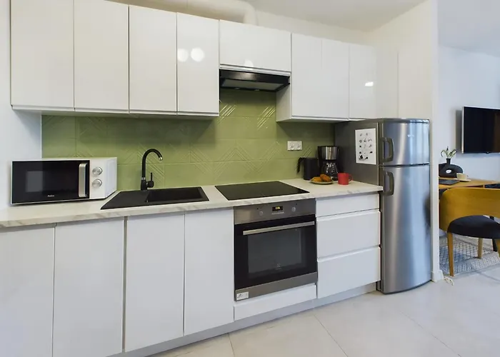 Atmospheric For 3 People In With Desk For Remote Work By Renters